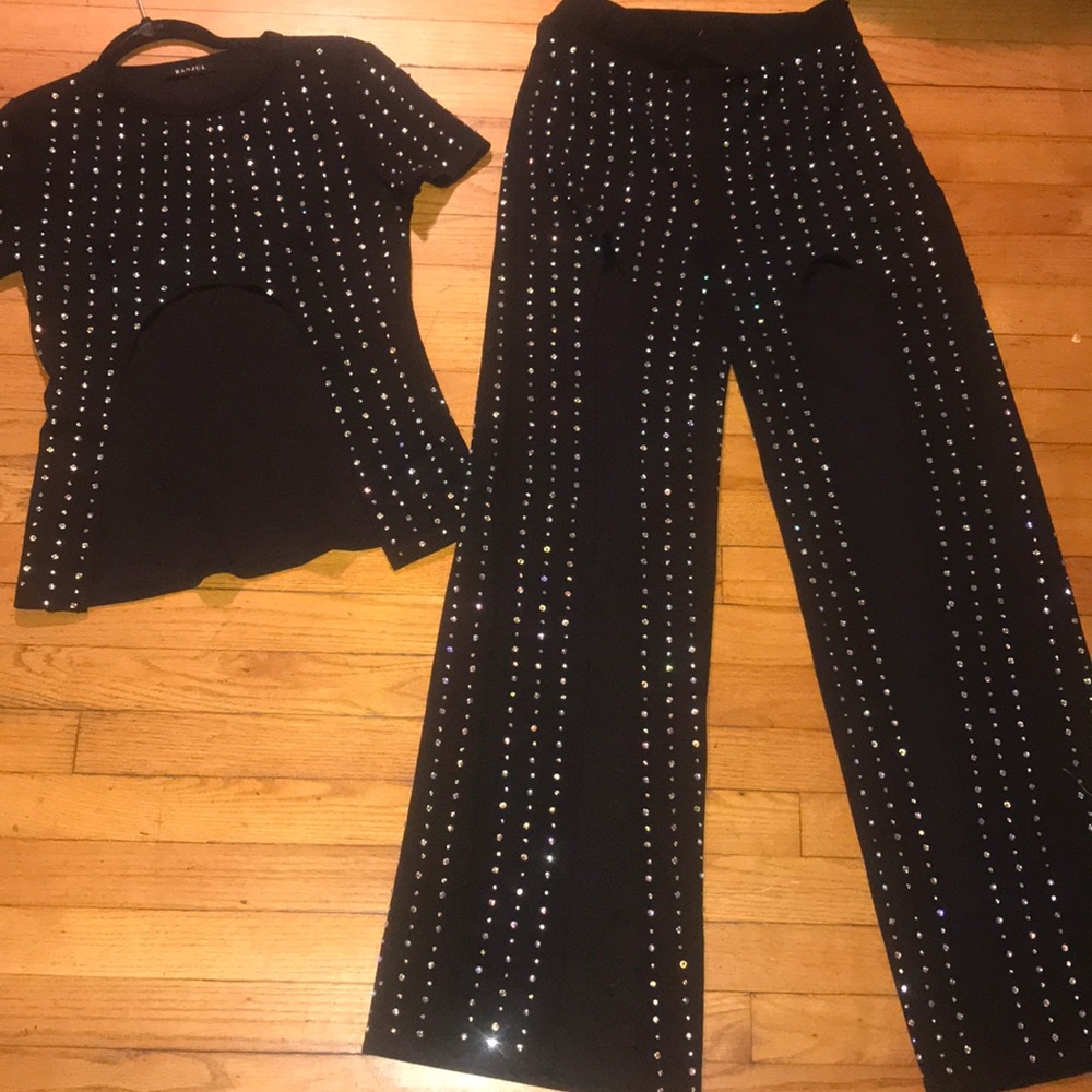 Stunning 2 piece set